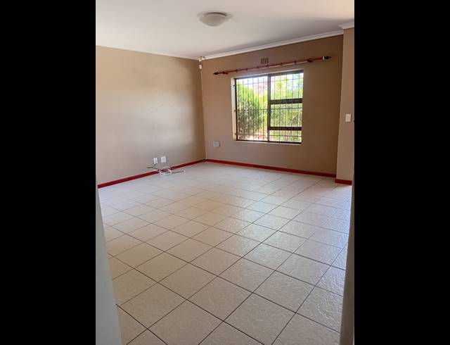 3 bed property to rent in KUILS RIVER